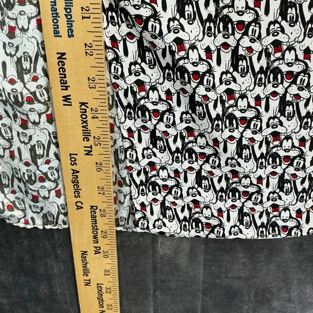 Vintage Mickey & Co Disney Goofy Infinity Scarf Honey Fashions Black White Red